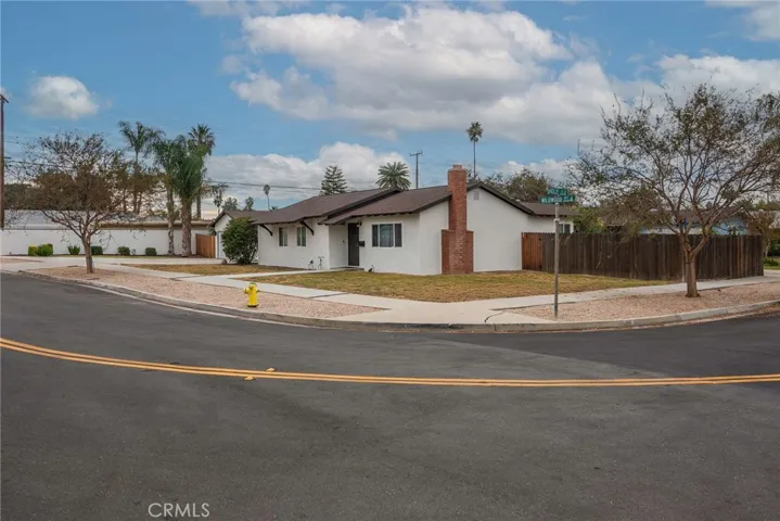 4706 Wildwood Way, Riverside, California 92503