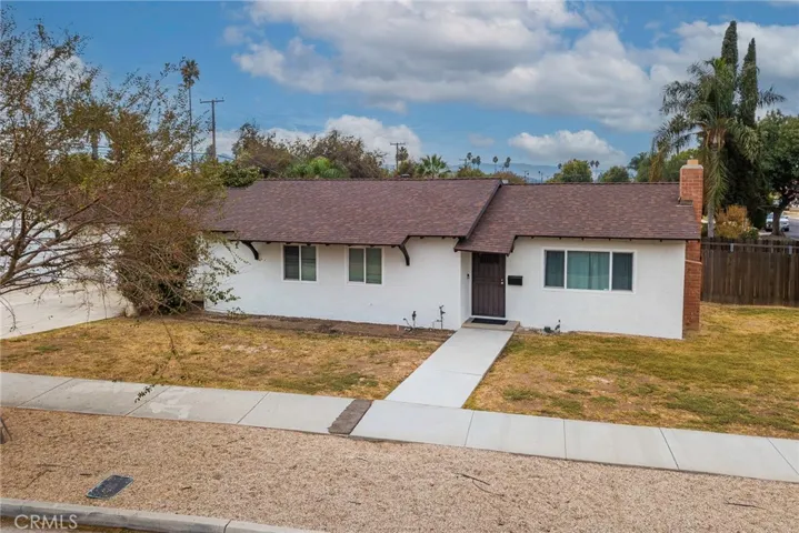 4706 Wildwood Way, Riverside, California 92503