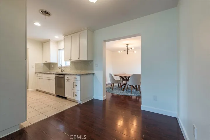 4706 Wildwood Way, Riverside, California 92503