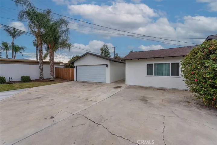4706 Wildwood Way, Riverside, California 92503