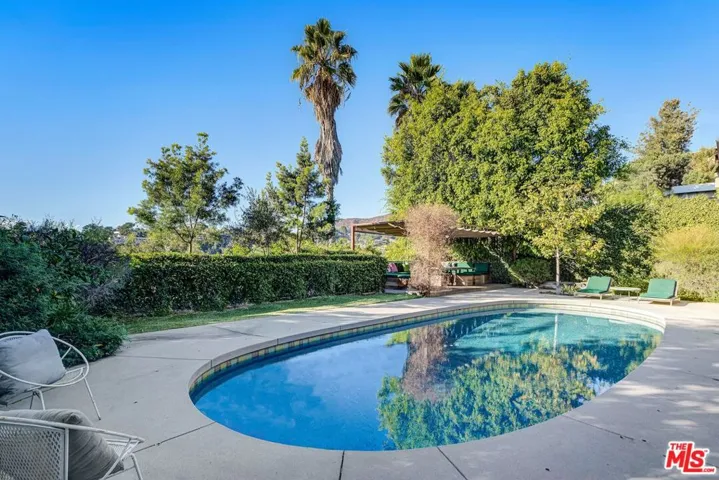 5536 Tuxedo Terrace, Los Angeles, California 90068