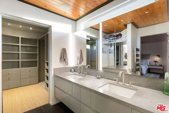 5536 Tuxedo Terrace, Los Angeles, California 90068