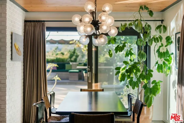5536 Tuxedo Terrace, Los Angeles, California 90068