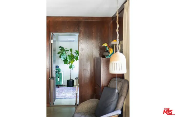 5536 Tuxedo Terrace, Los Angeles, California 90068