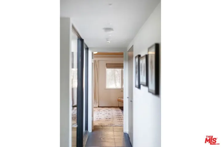 5536 Tuxedo Terrace, Los Angeles, California 90068