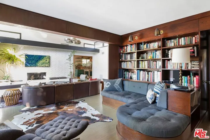 5536 Tuxedo Terrace, Los Angeles, California 90068