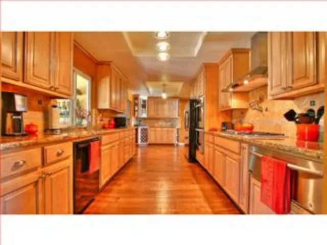 10775 6th Street, Gilroy, California 95020