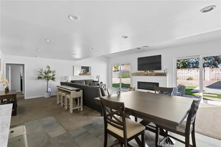 593 Majestic Drive, Santa Maria, California 93455