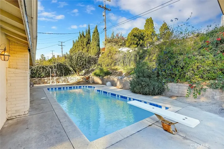 13700 Marchant Avenue, Sylmar, California 91342