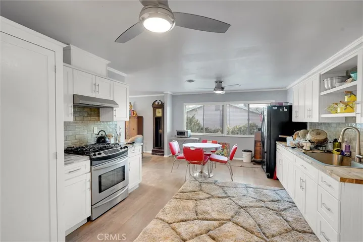 13700 Marchant Avenue, Sylmar, California 91342
