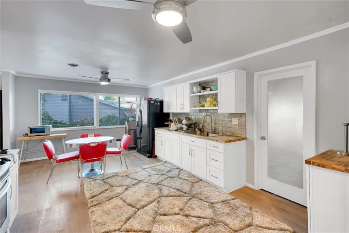 13700 Marchant Avenue, Sylmar, California 91342