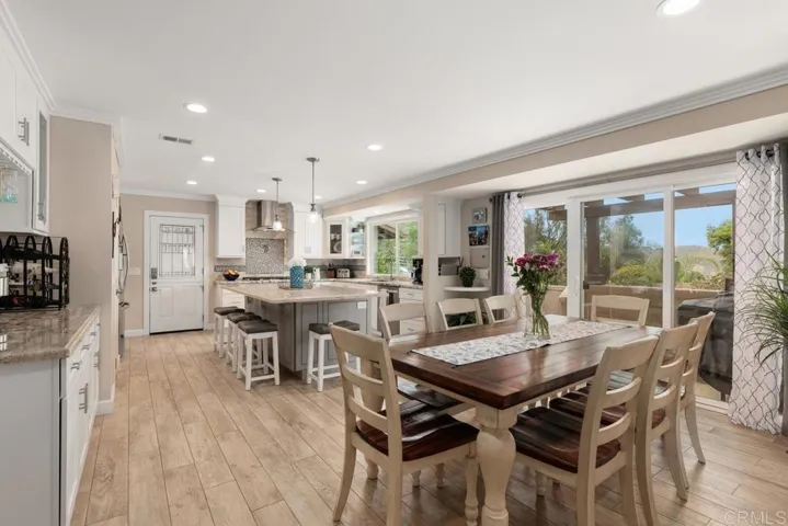 19742 44 Mt Israel Place, Escondido, California 92029