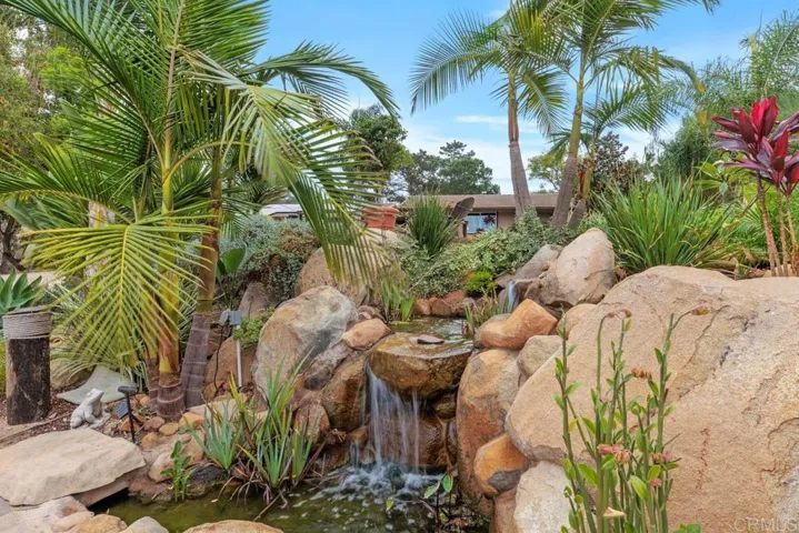 19742 44 Mt Israel Place, Escondido, California 92029