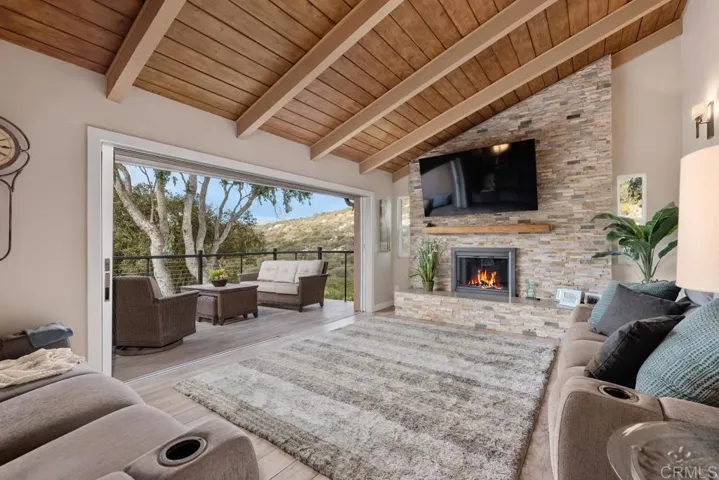 19742 44 Mt Israel Place, Escondido, California 92029