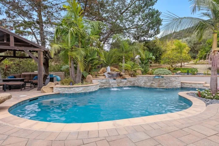 19742 44 Mt Israel Place, Escondido, California 92029
