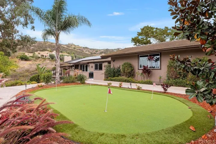 19742 44 Mt Israel Place, Escondido, California 92029