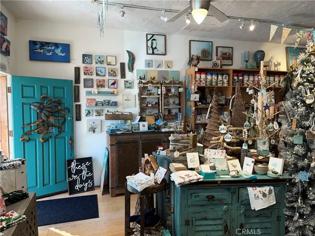727 Main Street, Cambria, California 93428