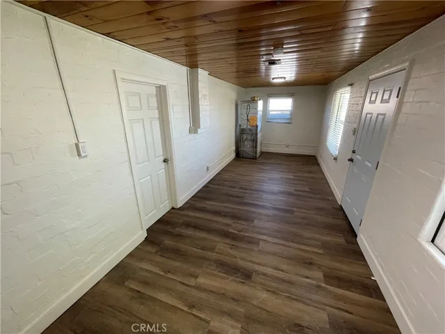 21621 Pine Ridge Avenue, Apple Valley, California 92307