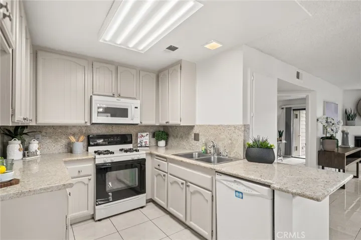 19106 Alamo Lane 169, Yorba Linda, California 92886