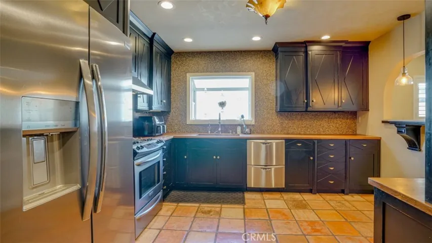 4975 Sepulveda, San Bernardino, California 92404