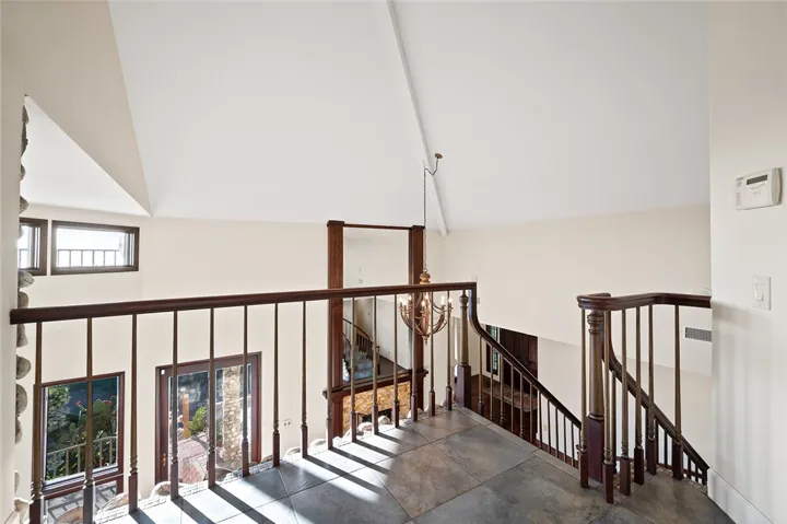 Upstairs Master Suite