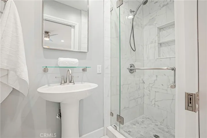 Bathroom #3 - En suite bath to Bedroom #3