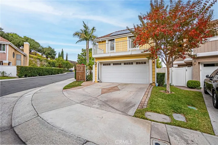 25 La Costa Court, Laguna Beach, California 92651