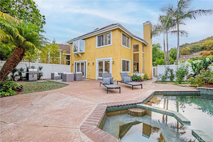 Enjoy Southern California's warm days and cool nights in the ambiance of the entertainer's backyard - ready for BBQ's, parties, or lounging and relaxation.