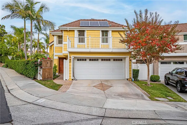 25 La Costa Court, Laguna Beach, California 92651
