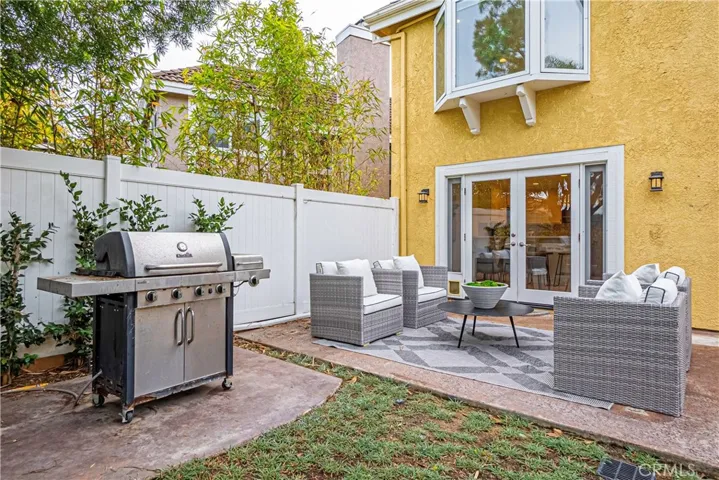 25 La Costa Court, Laguna Beach, California 92651