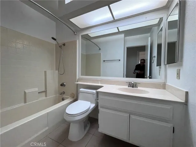 42 Calle Del Mar, Pomona, California 91766