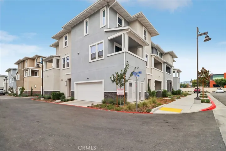 2715 Nash Court, Pomona, California 91767