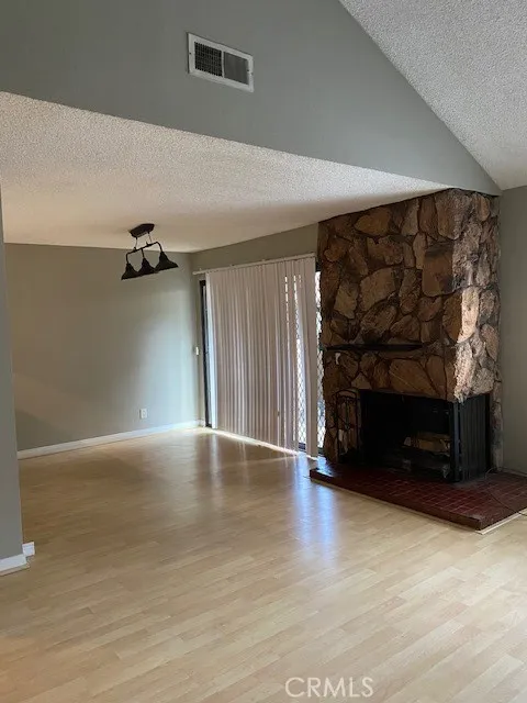 15050 Sherman Way 139, Van Nuys, California 91405 home-pic-2