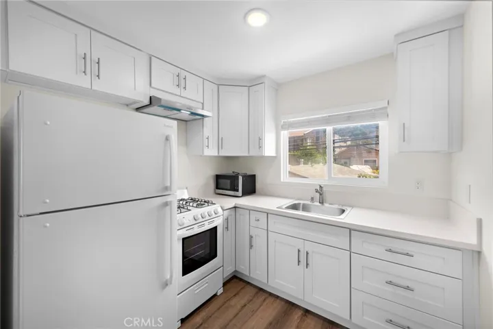 326 N Coast F, Laguna Beach, California 92651