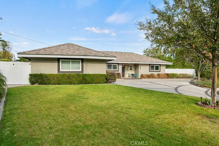 17961 Fiesta Way, Tustin, California 92780