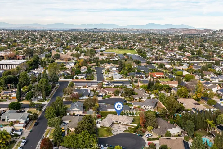 17961 Fiesta Way, Tustin, California 92780