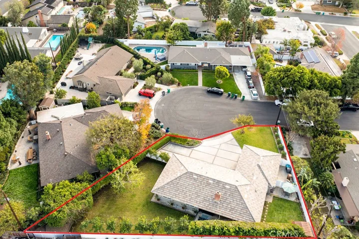17961 Fiesta Way, Tustin, California 92780