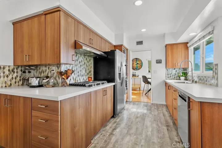 17961 Fiesta Way, Tustin, California 92780