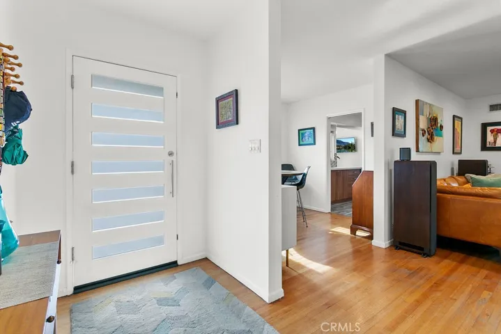 17961 Fiesta Way, Tustin, California 92780