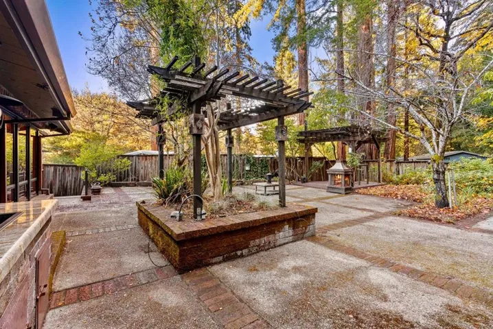 15610 Forest Hill Drive, Boulder Creek, California 95006