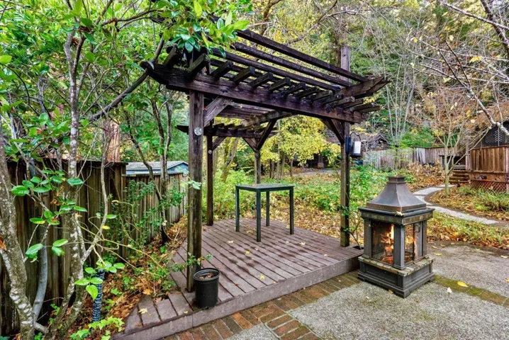15610 Forest Hill Drive, Boulder Creek, California 95006