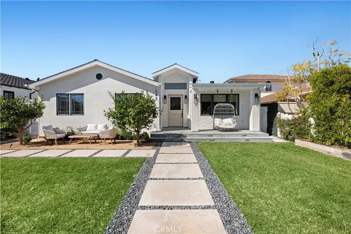 543 San Bernardino Avenue, Newport Beach, California 92663