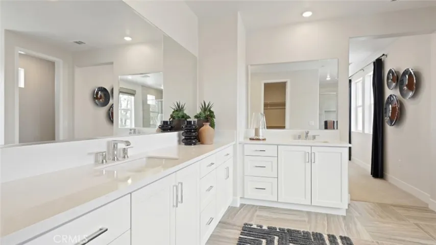 Photos shown are of model only- not actual homesite.