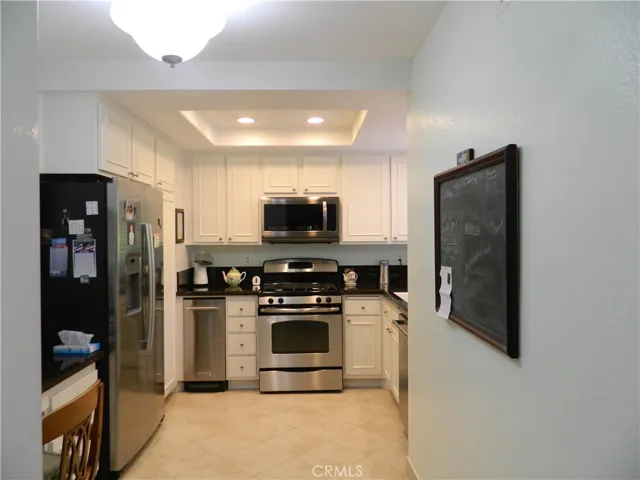 23461 Villena, Mission Viejo, California 92692