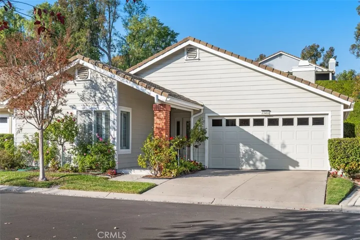 23461 Villena, Mission Viejo, California 92692