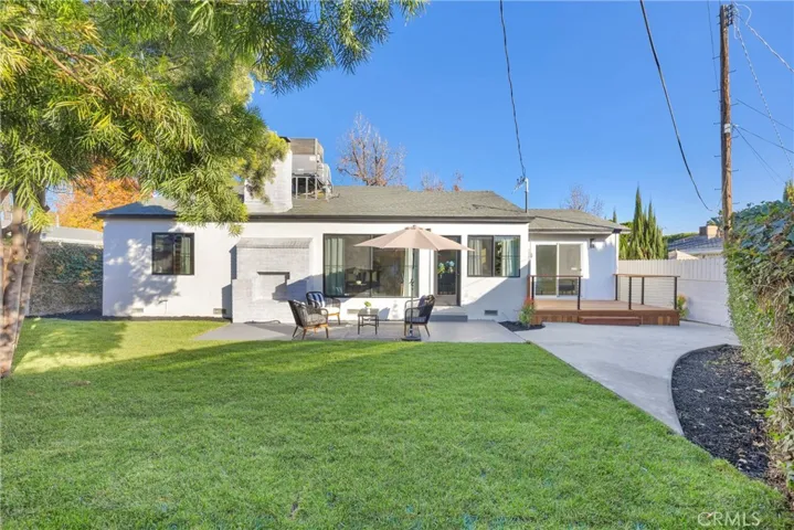 5711 Simpson Avenue, Valley Village, California 91607