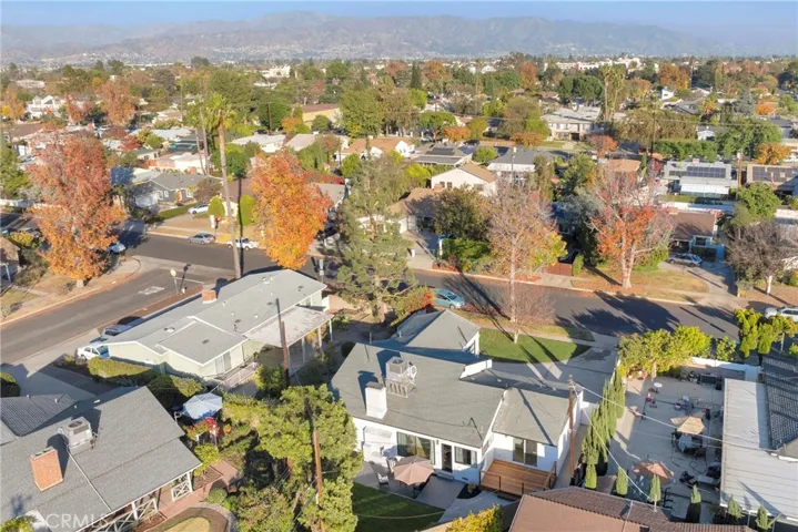 5711 Simpson Avenue, Valley Village, California 91607