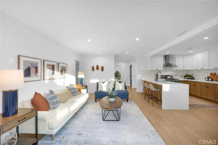 5711 Simpson Avenue, Valley Village, California 91607