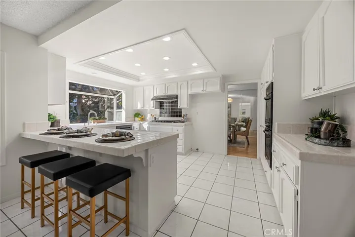 555 S Paseo Carmel, Anaheim Hills, California 92807