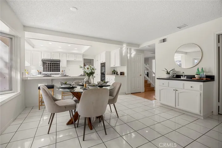 555 S Paseo Carmel, Anaheim Hills, California 92807
